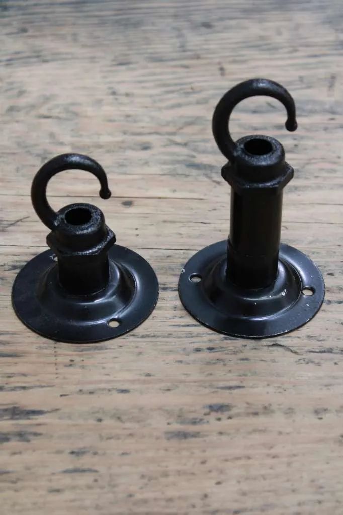 Black Mounting Hook