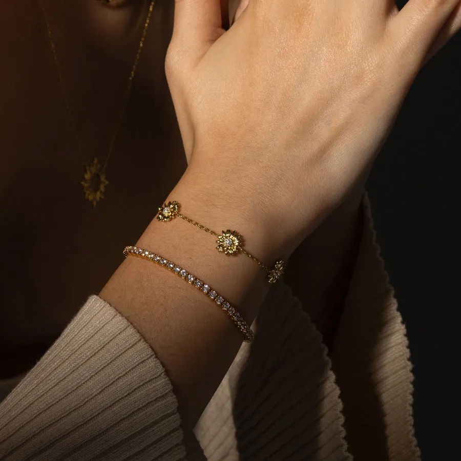 Daisy Multi Gold Bracelet